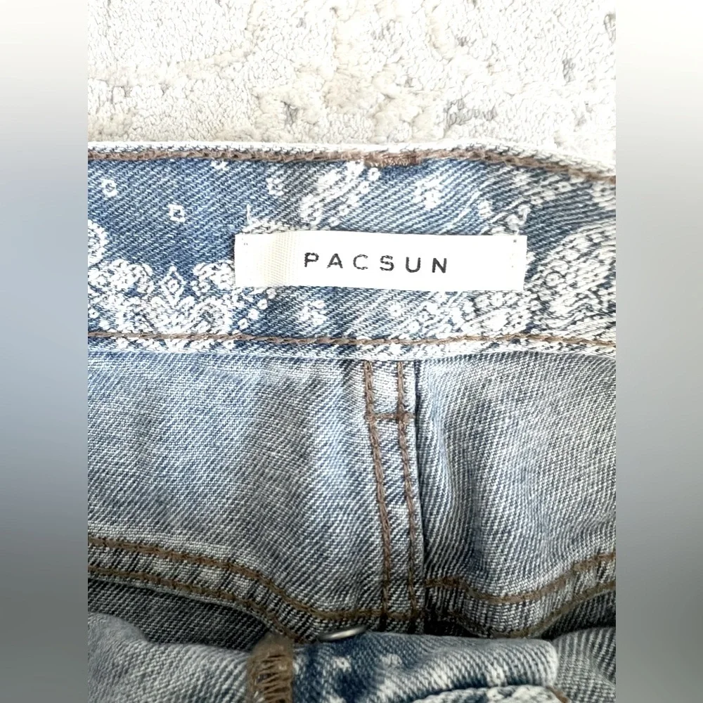 PACSUN High Rise Straight Leg Jeans Women's 28 Blue Bandana Print Button Fly